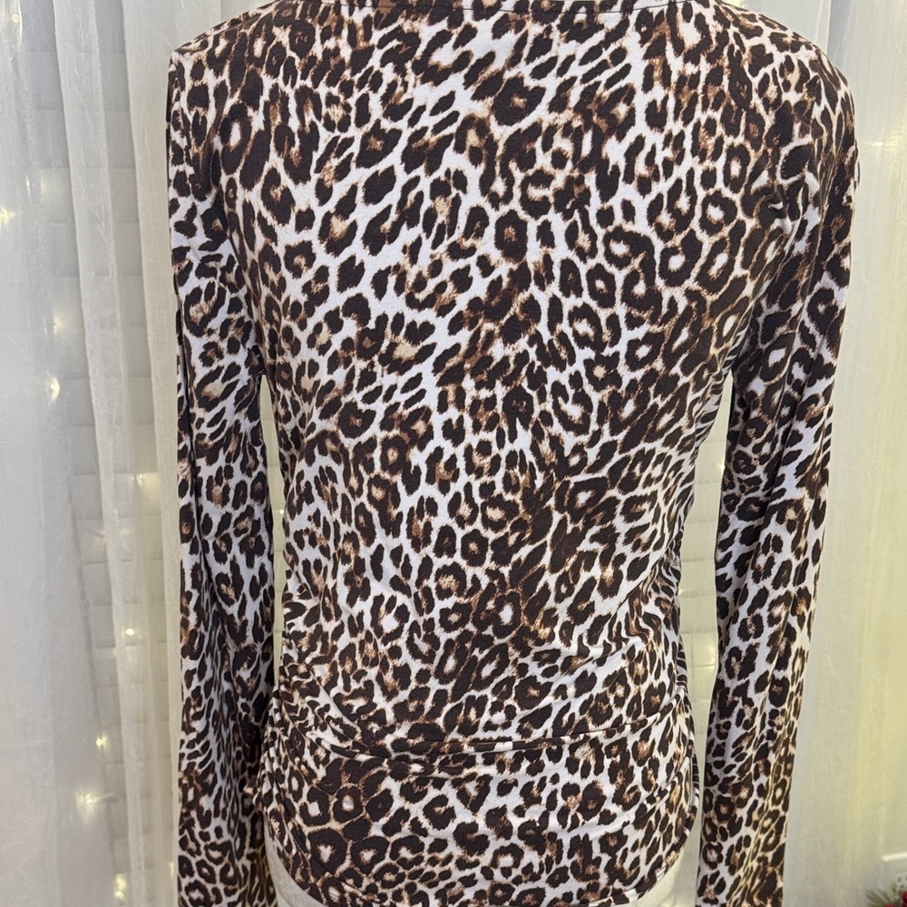 Guess Leopard Print Long Sleeve Top - Picture 5 of 5
